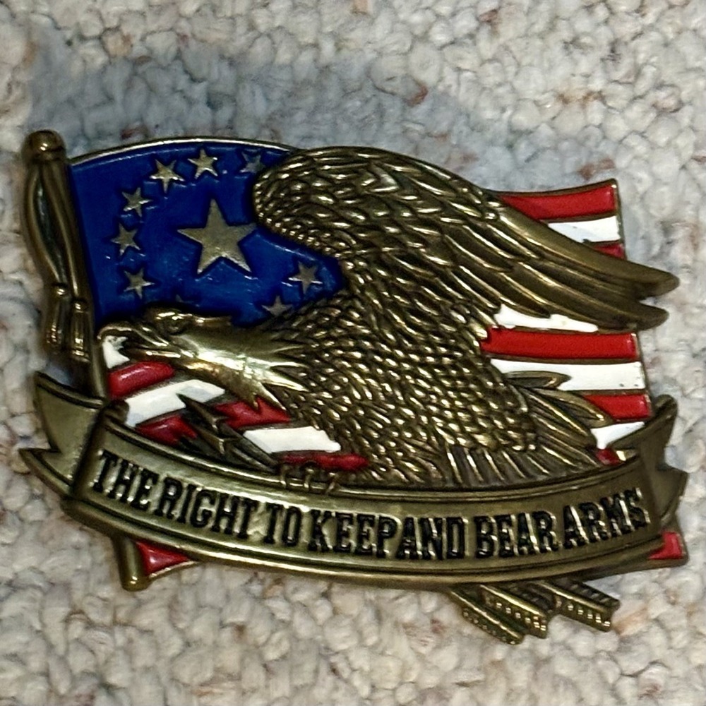 1982 Baron THE RIGHT TO KEEP AND BEAR ARMS Solid Brass Enameled Belt Buckle 6273